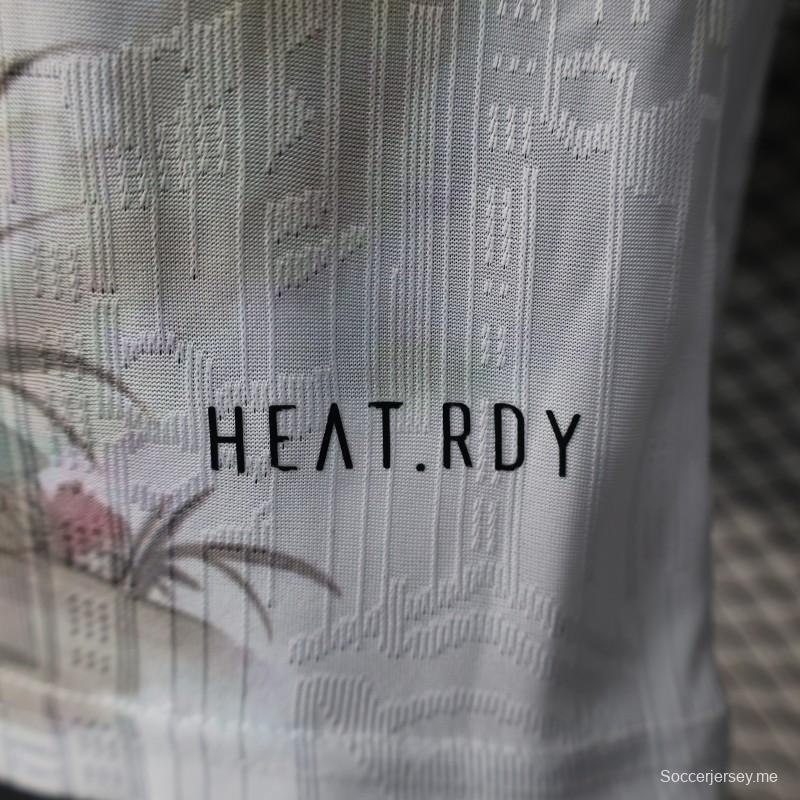 إصدار اللاعب 2025 قميص أبيض ياباني مع قميص بمشهد طبيعة التنين بول