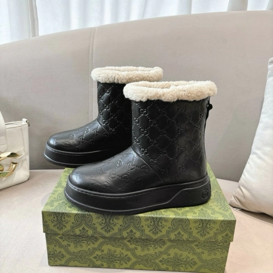 2024 Women Gucci black leather shearling snow boots MJ00350