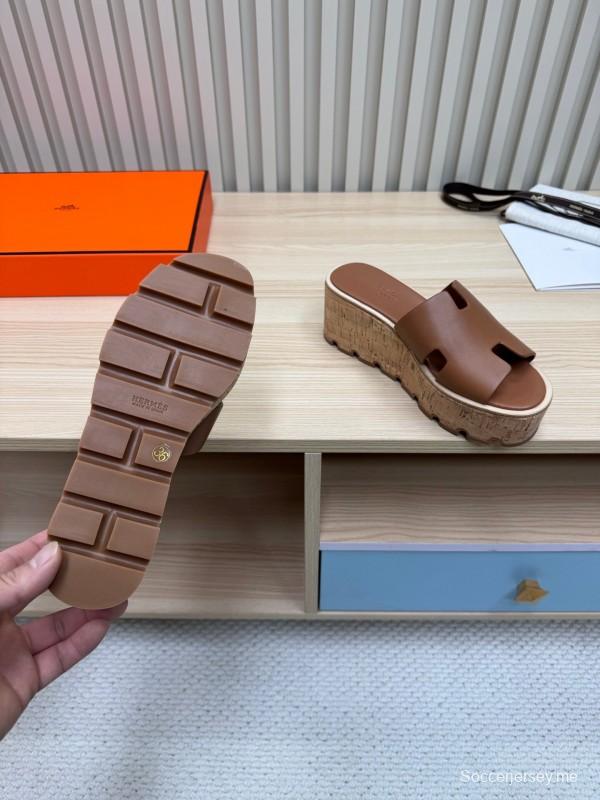 2025 Women Hermès Brown Leather Slippers KFY00280