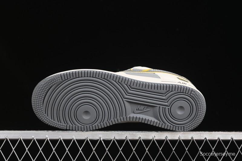 حذاء رياضي نايك اير فورس 1'07 منخفض كاجوال مع وسادة هوائية كاملة الطول - XX3168-201