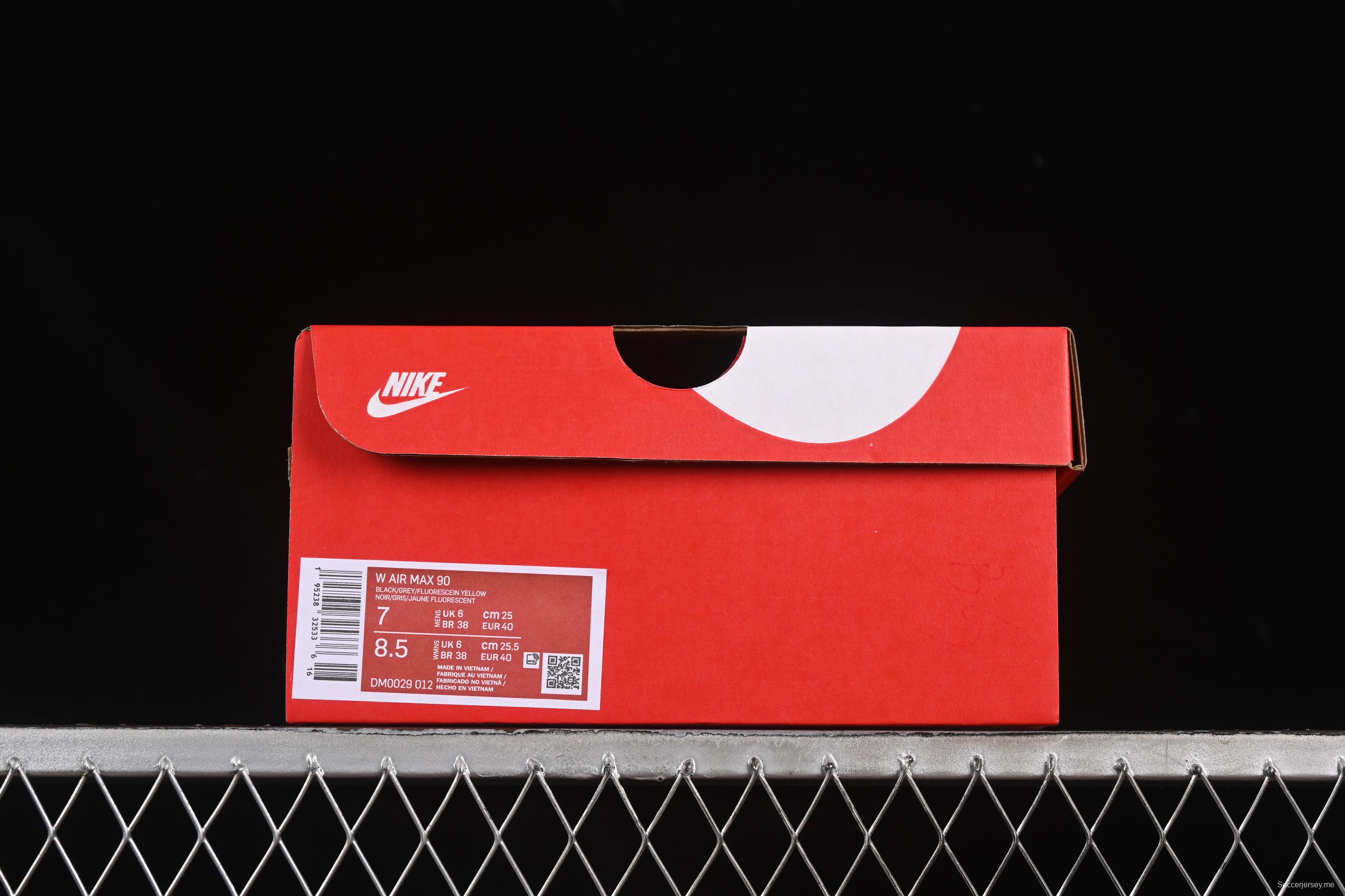 حذاء الجري اير ماكس 90 ريترو من نايك مع وسادة هوائية مرئية - DM0029-012