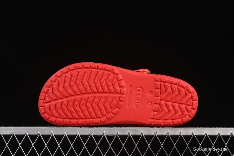 صندل كلاوج كلاسيكي ثنائي الاتجاه من كروكس - B.D4