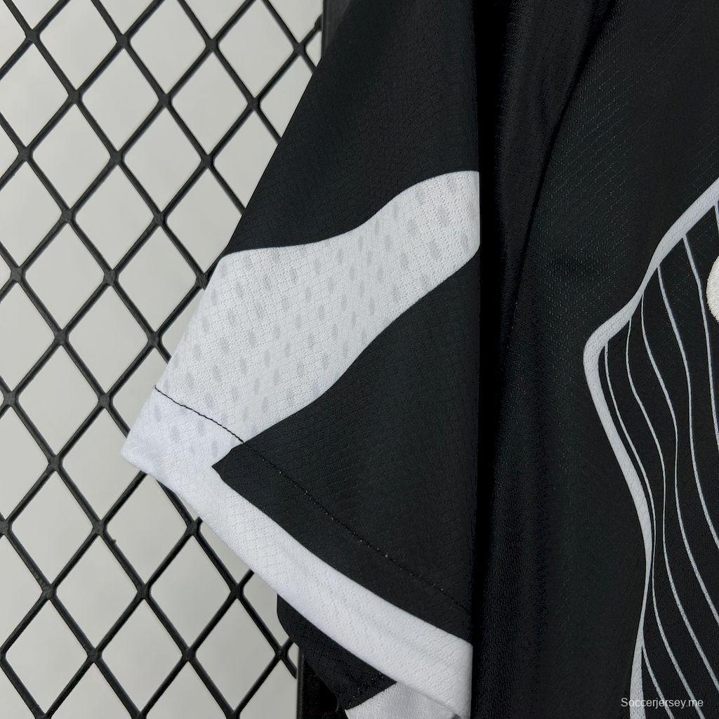 2025/26 قميص برشلونة 2025/26 إصدار خاص أسود اللون أسود اللون