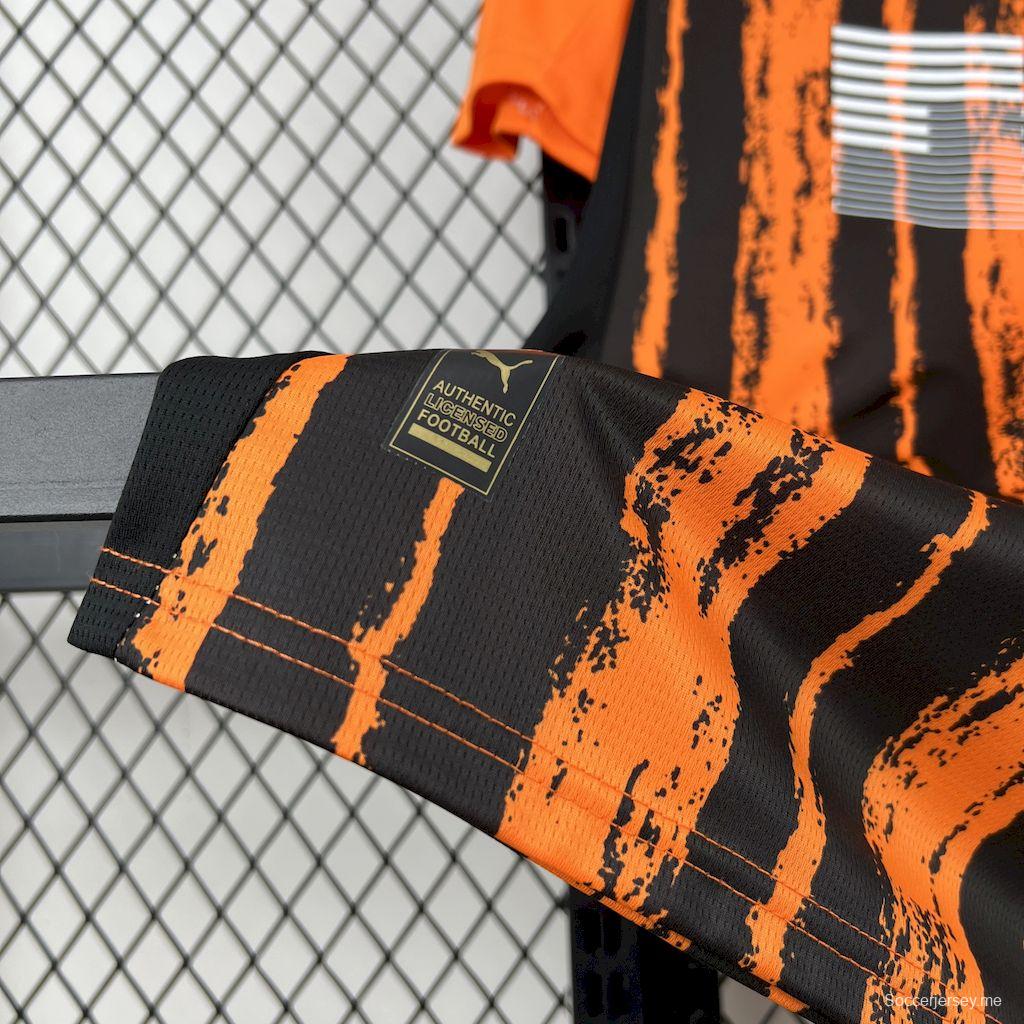 2025/26 قميص فريق شاختار دونيتسك دونيتسك على أرضه