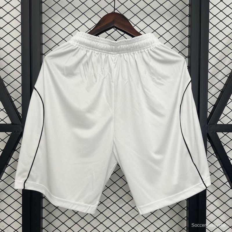 25/26 شورت مانشستر يونايتد الرئيسي