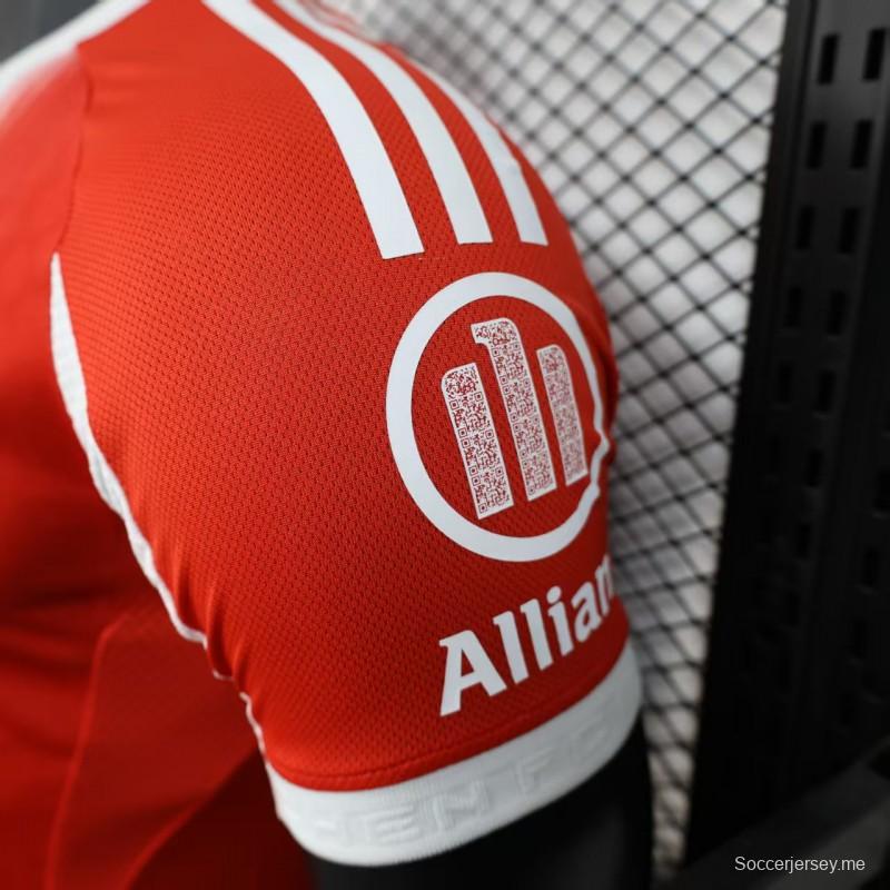 نسخة اللاعب 25/26 قميص فريق بايرن ميونيخ 25/26 على أرضه