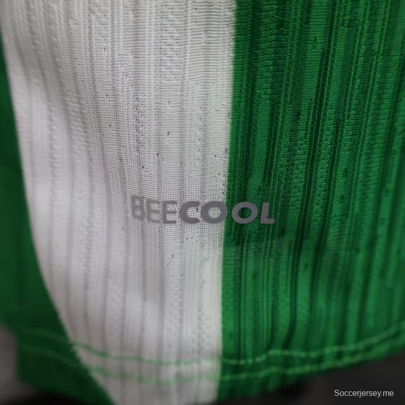 نسخة اللاعب 25/26 قميص ريال بيتيس 25/26 على أرضه