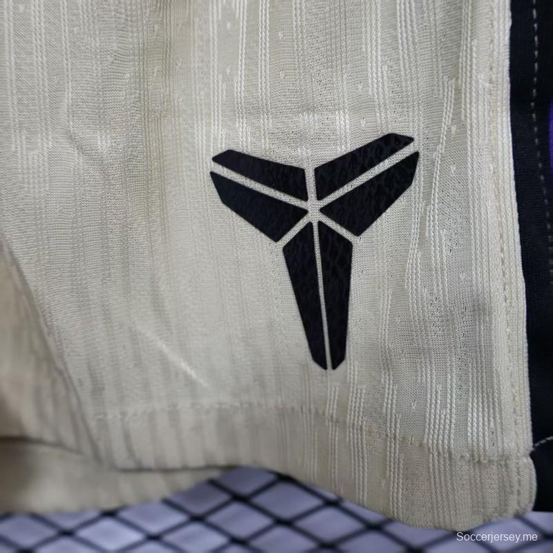 نسخة اللاعب 25/26 شورت برشلونة خارج ملعبه