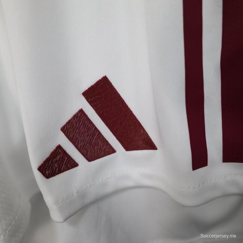 إصدار اللاعبين 25/26 شورت أبيض قصير أستون فيلا 25/26