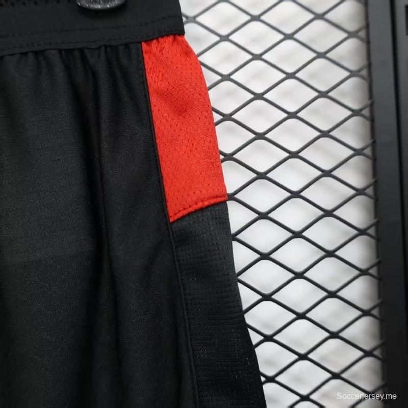إصدار اللاعب 25/26 شورت أسود من ميلان الإيطالي