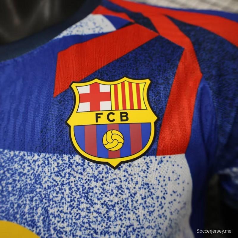 إصدار اللاعب 25/26 قميص نادي برشلونة أزرق بنقشة هندسية مجردة