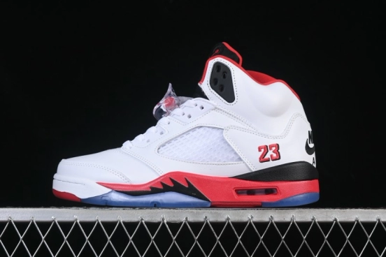 حذاء كرة السلة نايك اير جوردان 5 ريترو جوردان فاير ريد أحمر أسود اللسان - HQ7978-101