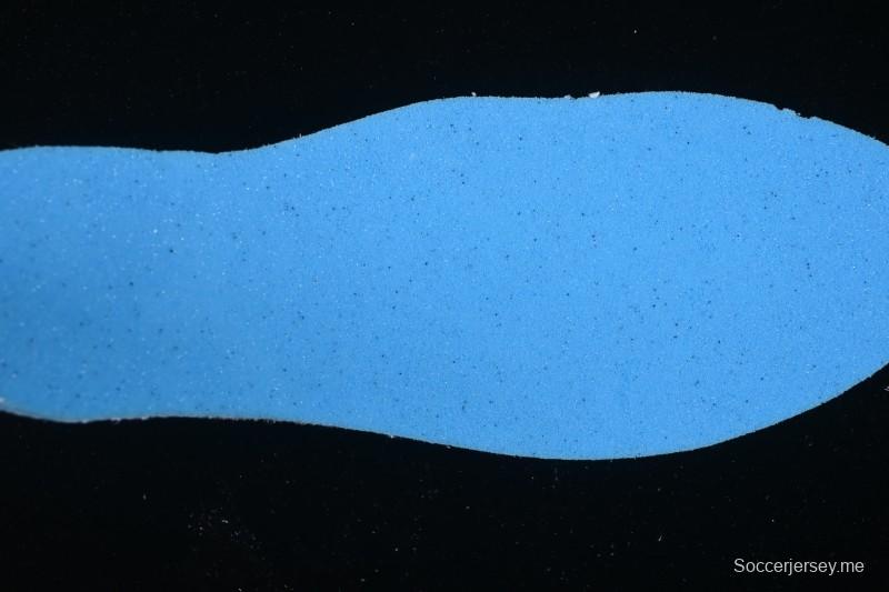 حذاء جري كاجوال ريترو ريترو من نيو بالانس مع توسيد أبزورب - U9060TAT