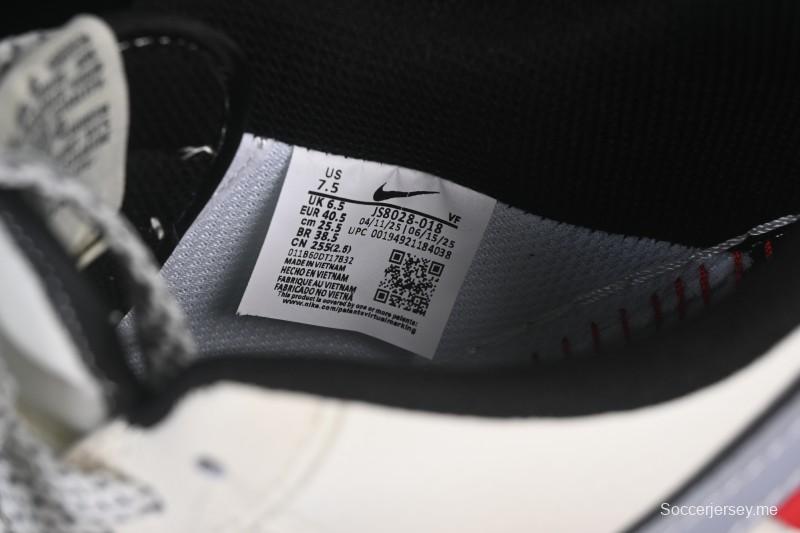 حذاء نايك اير فورس 1'07 المنخفض من نايك اير فورس 1'07 بيج رمادي أسود بحروف سوداء - JS8028-018