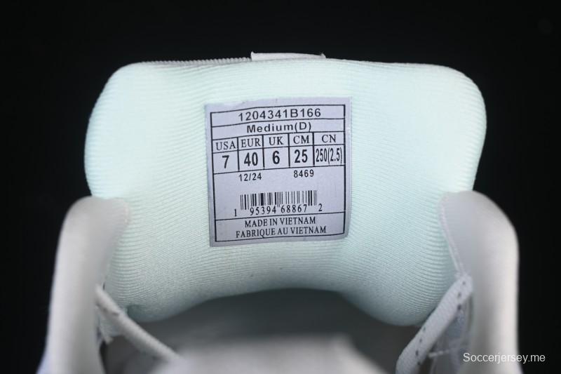 حذاء الجري بروكس جليسرين 22 نيتروجين ماراثون مبطن من بروكس جليسرين 22 - 1204341B166