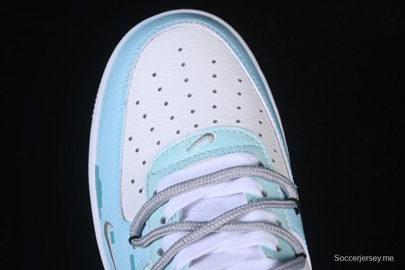 حذاء رياضي نايك اير فورس 1'07 منخفض مرسوم باليد باللون الأزرق الكهربائي الكاجوال - FB8917-300