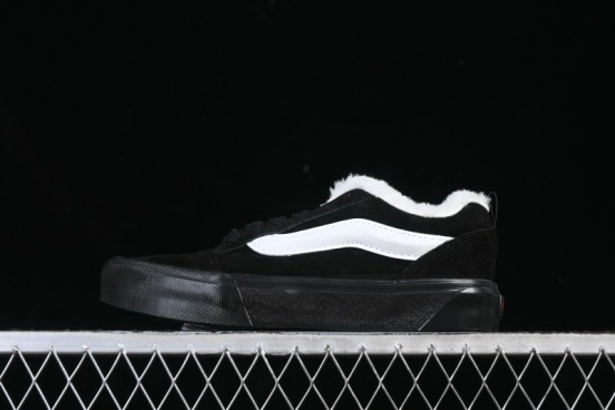 حذاء تزلج فانس كنو سكول منخفض السقف من جلد الغزال - VN0009QCBMA