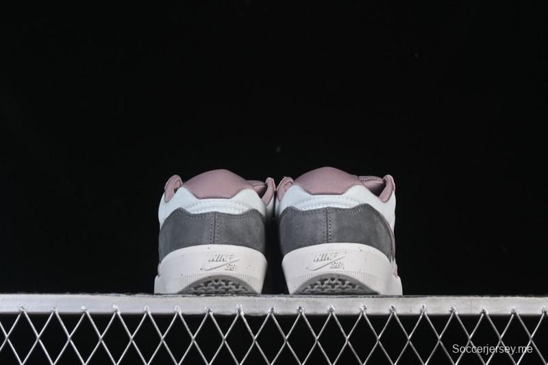 حذاء تزلج ريترو 58 ريترو من نايك SB Force 58 ريترو - DV5477-010