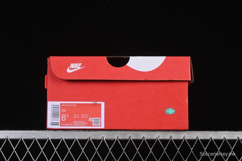 حذاء الجري نايك اير ماكس 95 ريترو المبطن من نايك بنعل هوائي - CT1268-100