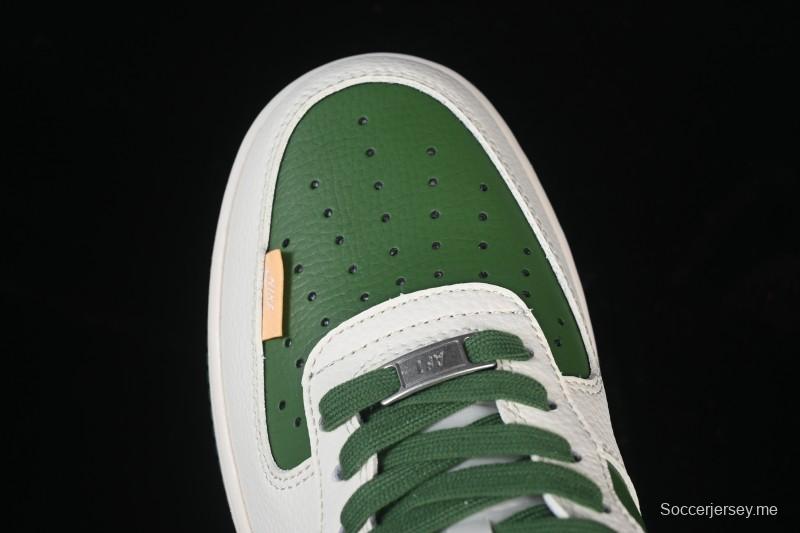 حذاء نايك اير فورس 1 '07 منخفض من نايك ستون آيلاند تعاون ستون آيلاند باللون البيج والأخضر المزين بالزهور - JP8028-010