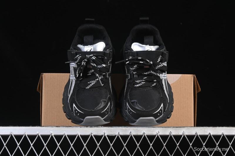 حذاء كاجوال مقاوم للانزلاق ومقاوم للاهتراء من أسيكس للأطفال - J.C3