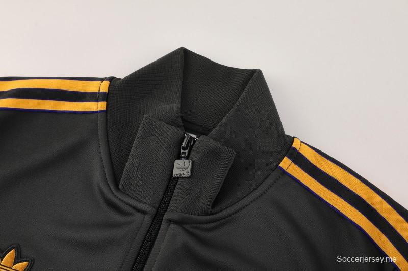 25/26 مانشستر يونايتد 08 رمادي غامق بنصف سحاب 25/26 مانشستر يونايتد + بنطال طويل S-2XL