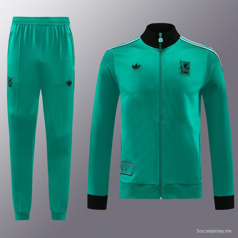 25/26 ليفربول جاكيت أخضر بسحاب كامل + بنطلون طويل + جاكيت أخضر بسحاب كامل