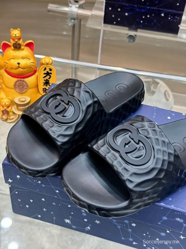 صندل ليدو ليدو المتشابك G للرجال من غوتشي بنعل مطاطي محكم - AS00170