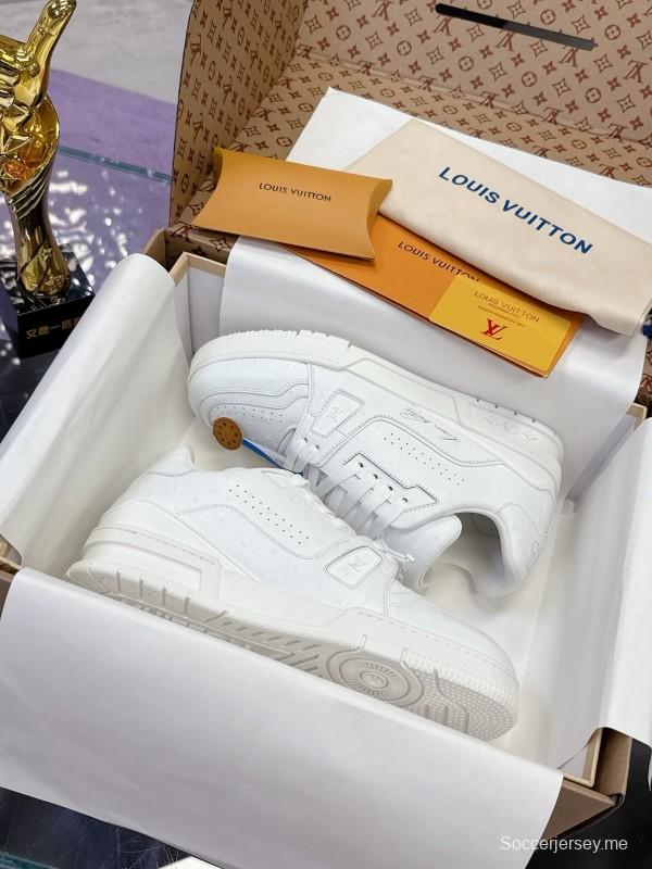 سلسلة أحذية لويس فويتون LV Trainer LV الرياضية الطويلة بنقشة النعام - AS00400