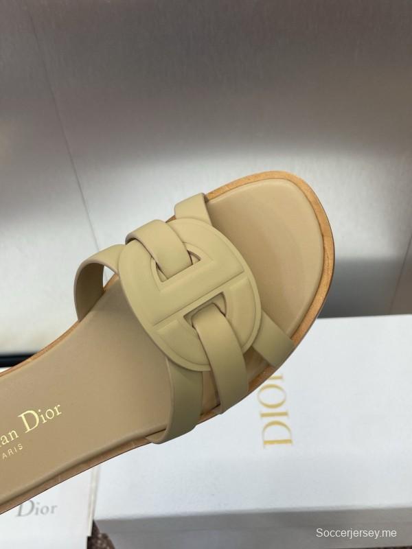 صنادل ديور D-Club D-Club جيلي ملون مجوف بحزام متقاطع للنساء - KFY00280