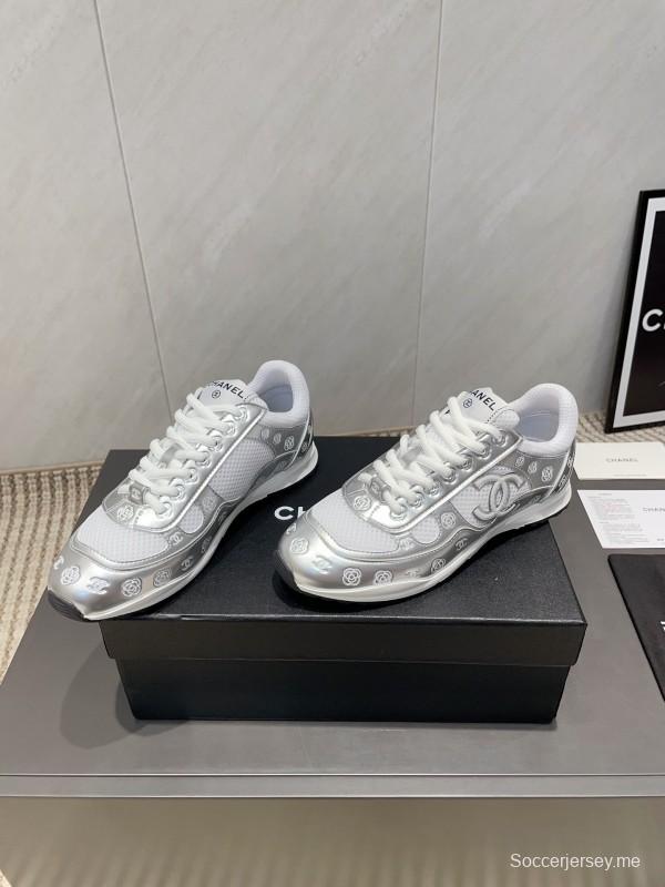 حذاء رياضي من شانيل شانيل كينغ 2 كاجوال كينغ II سلسلة القرن الفضي - KFY00330