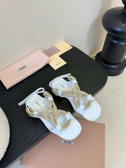 ميو 2025 صندل منسوج بحبل منسوج من ميو 2025 - KFY00330