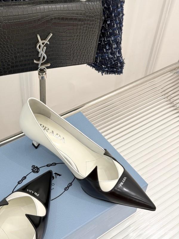 PRADA 2025/SS حذاء فردي بكعب مدبب من الأمام بكعب واحد - KFY00310