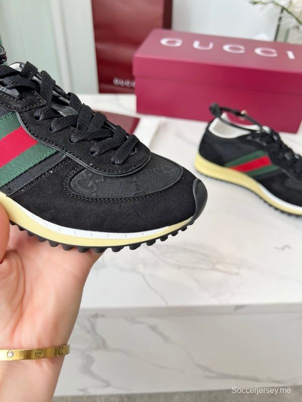 حذاء كاجوال نسائي من غوتشي بحرفية كلاسيكية وأزياء كسولة - AS00330