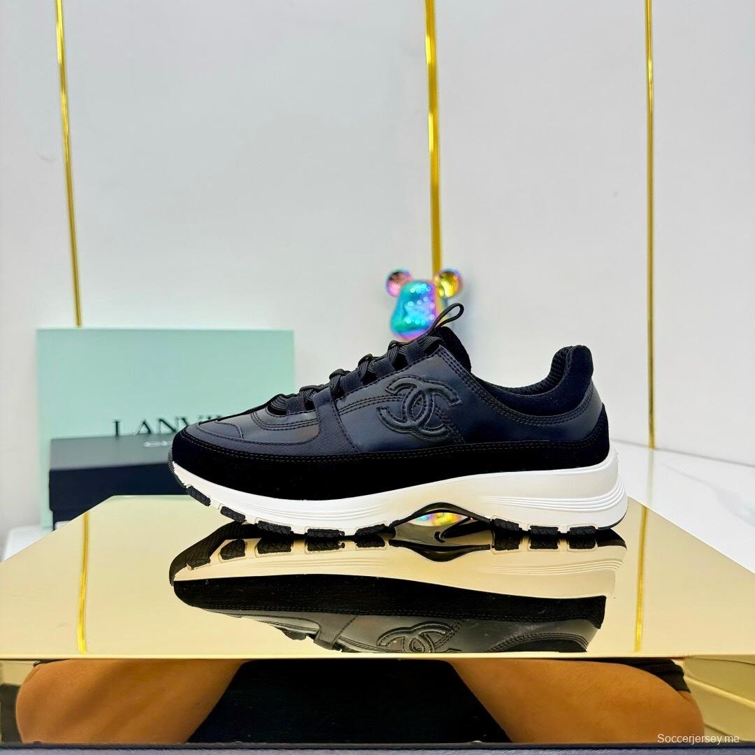 شانيل 2025 شانيل 2025 حذاء رياضي كاجوال بنعل مكتنزة - LY00310