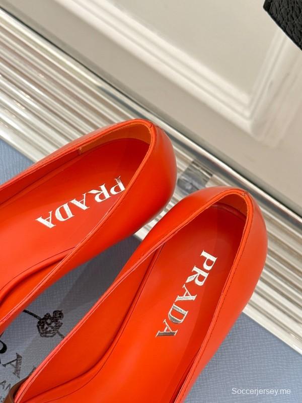 PRADA 2025/SS حذاء فردي بكعب مدبب من الأمام بكعب واحد - KFY00310