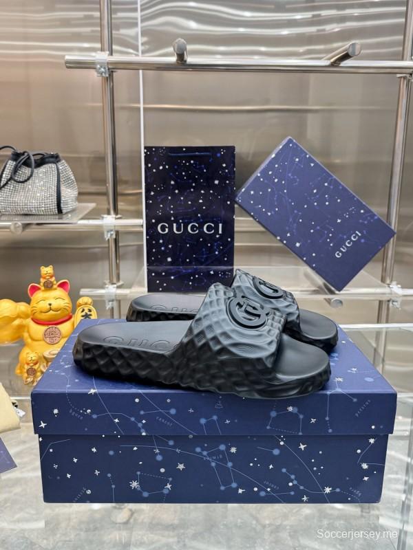 صندل ليدو ليدو المتشابك G للرجال من غوتشي بنعل مطاطي محكم - AS00170