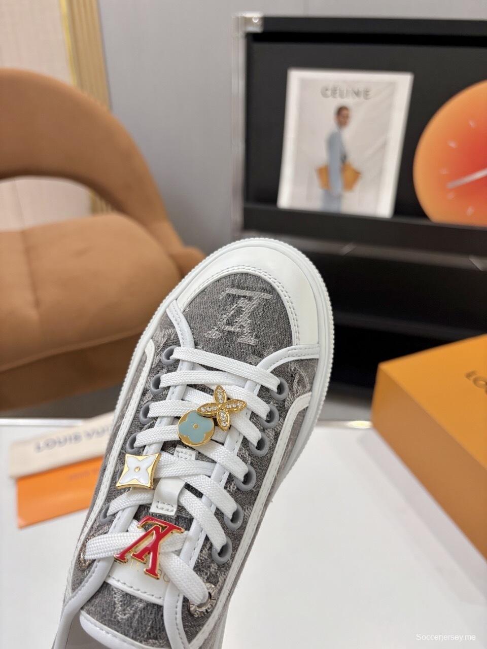 حذاء رياضي من سلسلة لاجون من لويس فويتون من الدنيم بنقشة مونوغرام - AS00300