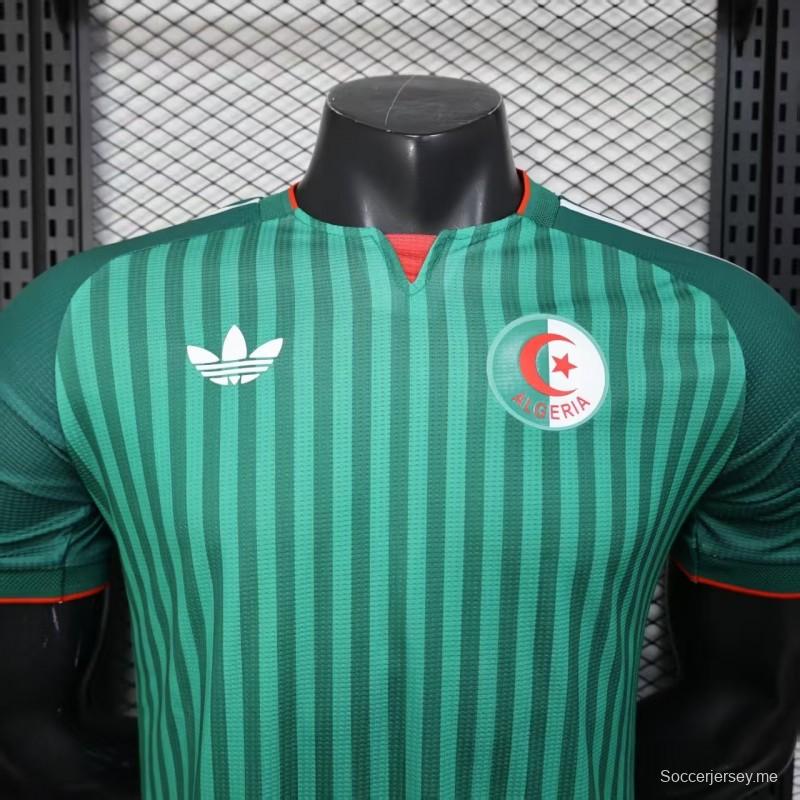نسخة اللاعب 2026 قميص منتخب الجزائر 2026 أخضر اللون أخضر بنقشة خطوط عمودية