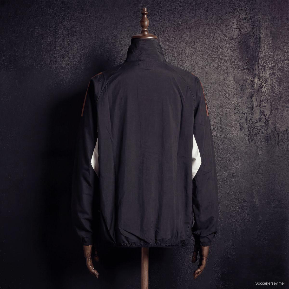 2026 سترة ليفربول السوداء الواقية من الرياح