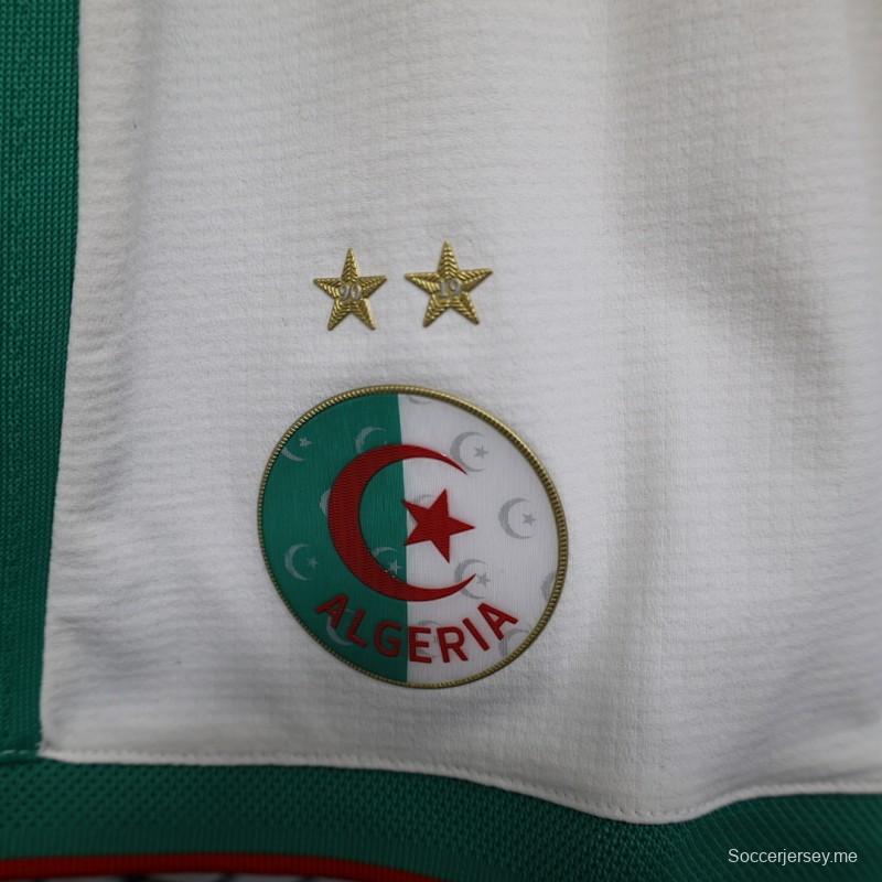 2026 نسخة اللاعبين الجزائر أبيض مع شريط جانبي أخضر شورت