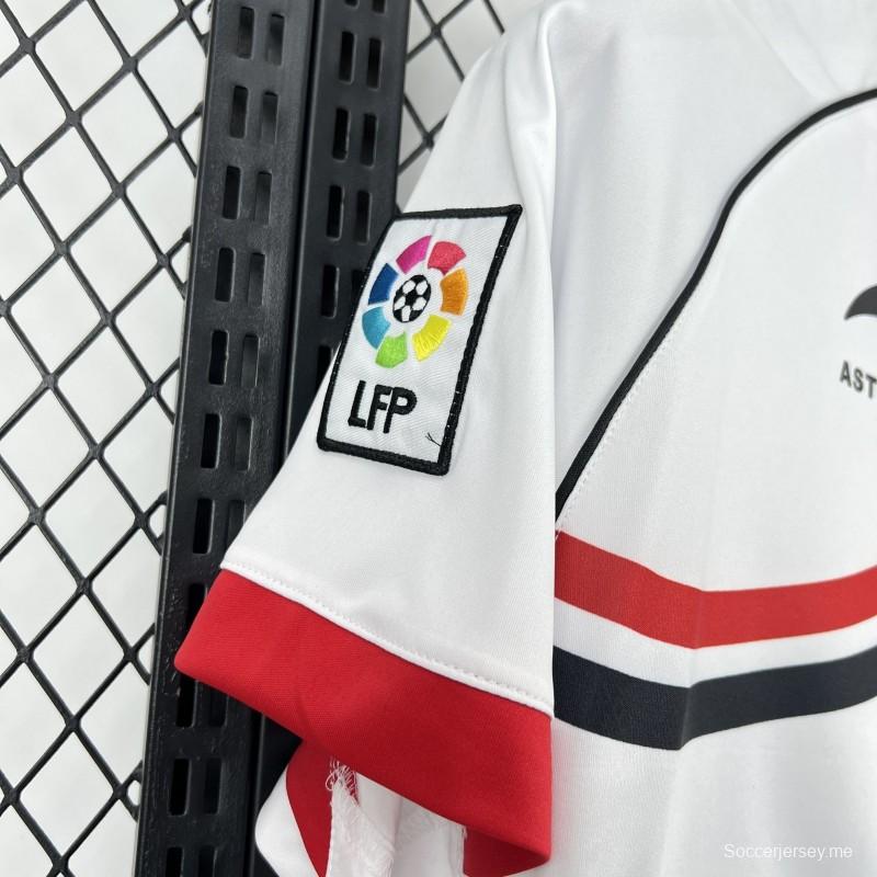 قميص أوساسونا للعب خارج أرضه من موسم 2011/12 (إصدار رجعي)