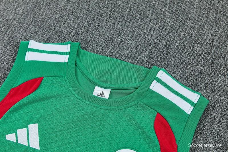 26/27  طقم سترة تدريب خضراء بدون أكمام + شورت من الجزائر