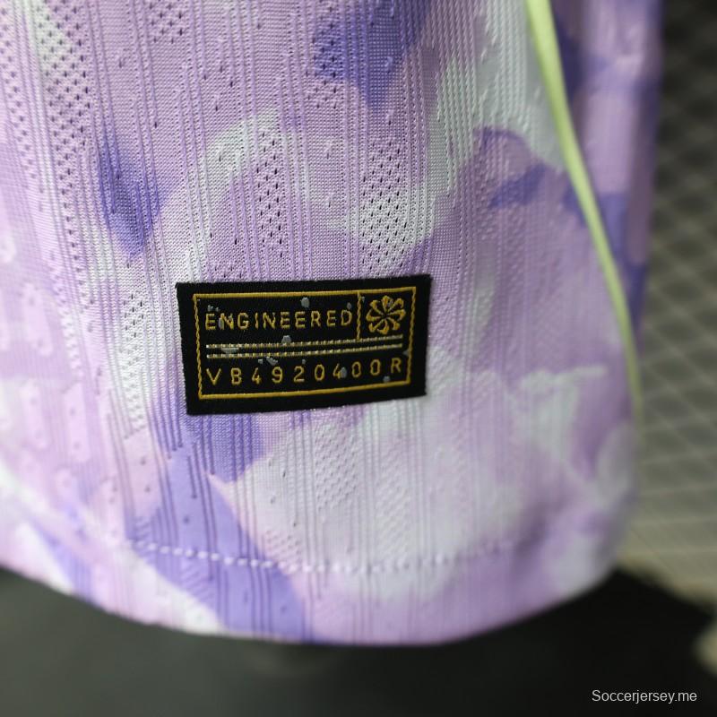 قميص اللاعب رقم 2027، قميص كوري جنوبي خارجي أرجواني بنقشة زهور