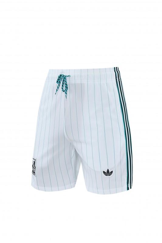 26/27  قميص ليفربول أبيض بأكمام قصيرة + شورت كرة قدم