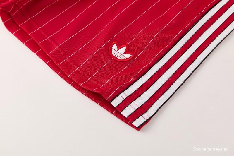 26/27  قميص مانشستر يونايتد الأحمر بأكمام قصيرة + شورت كرة قدم