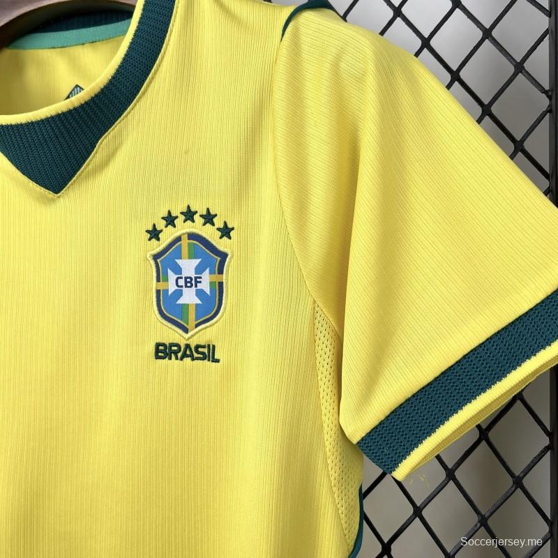 الزي الرسمي للفريق المضيف لكأس العالم 2026 للأطفال - البرازيل