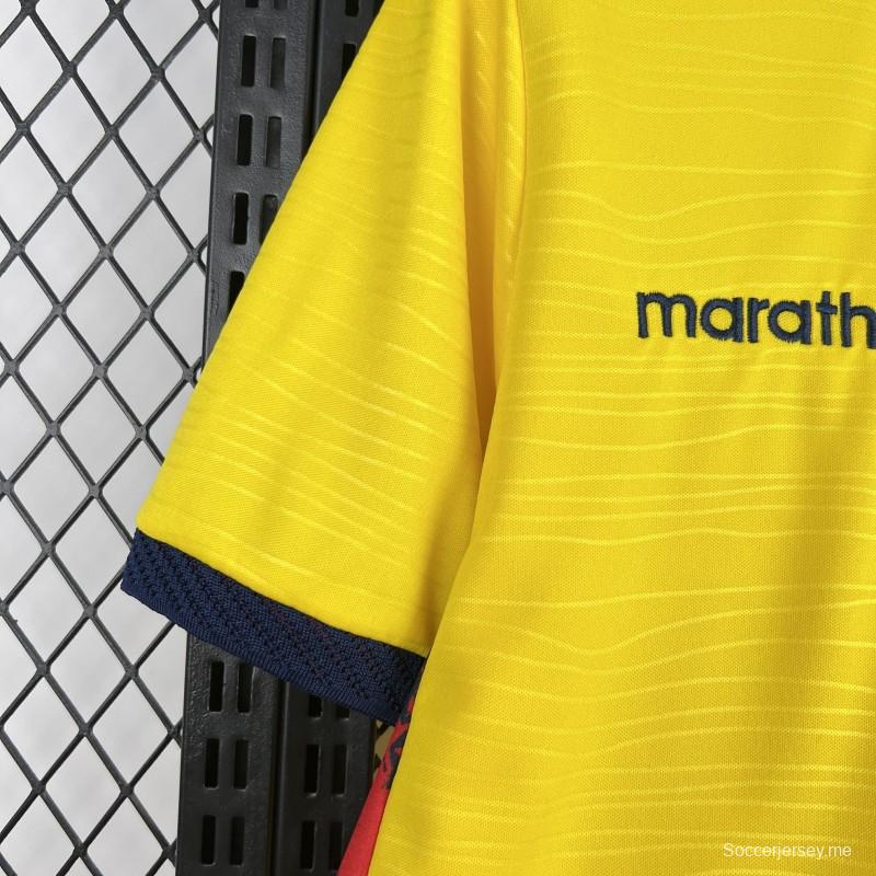 قميص إكوادور الرجالي للمباريات على أرضها في كأس العالم 2026