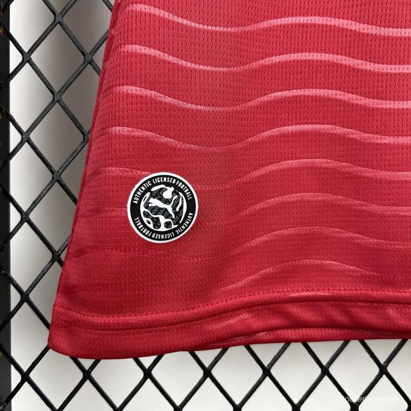 قميص المنتخب البرتغالي للسيدات في كأس العالم 2026 (قميص المباريات على أرضه)