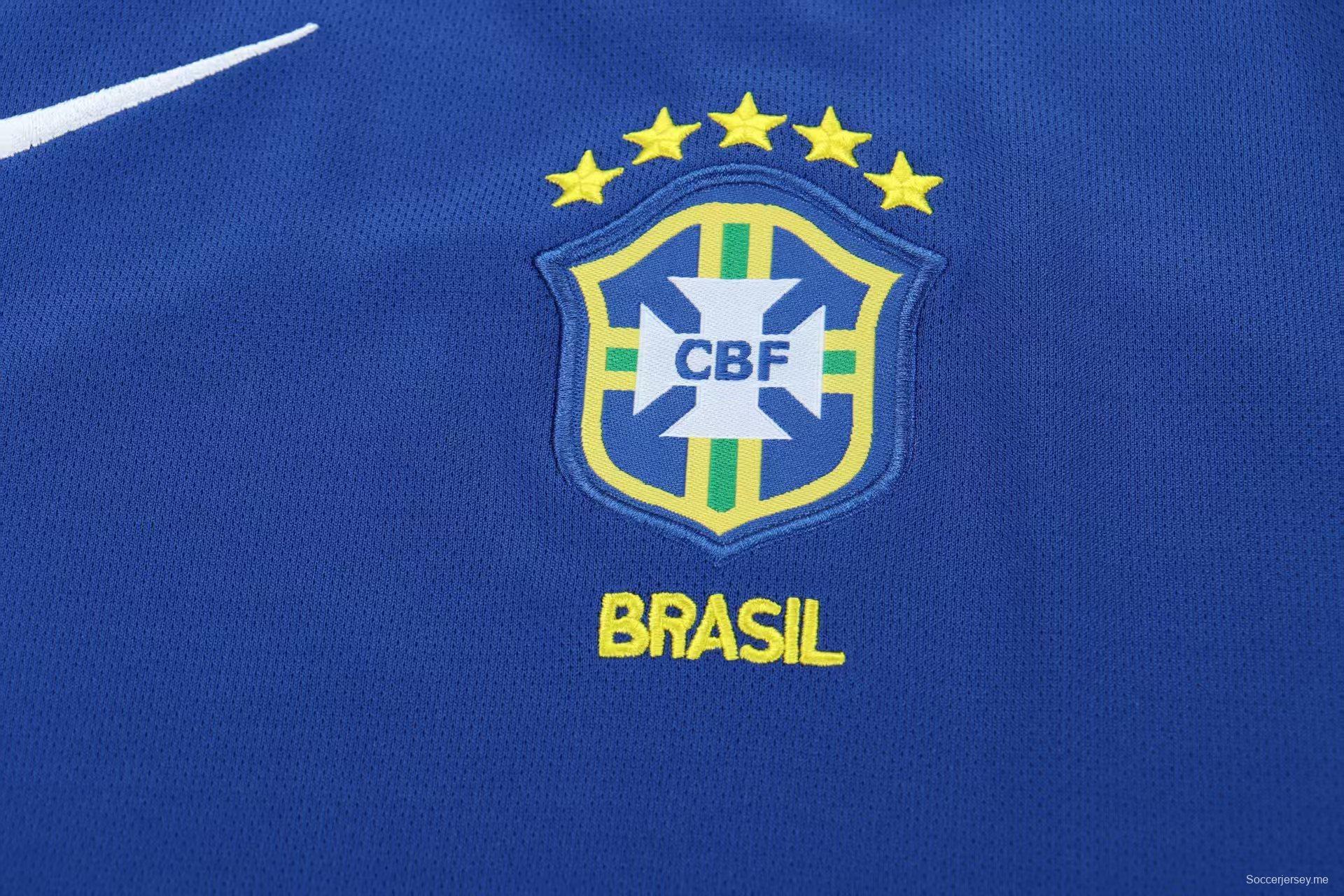 قميص البرازيل خارج أرضها من طراز ريترو 2004